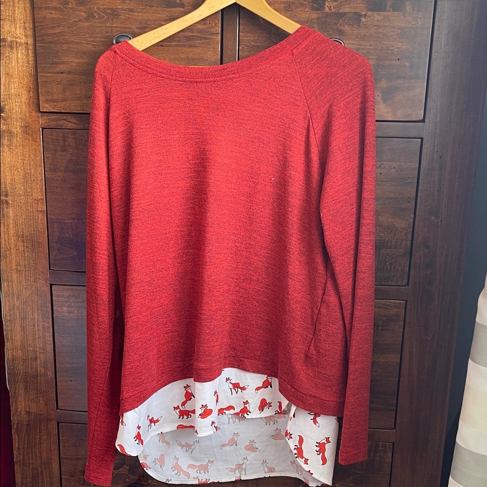 Red Layered Hem Women's Sweater with Fox Print